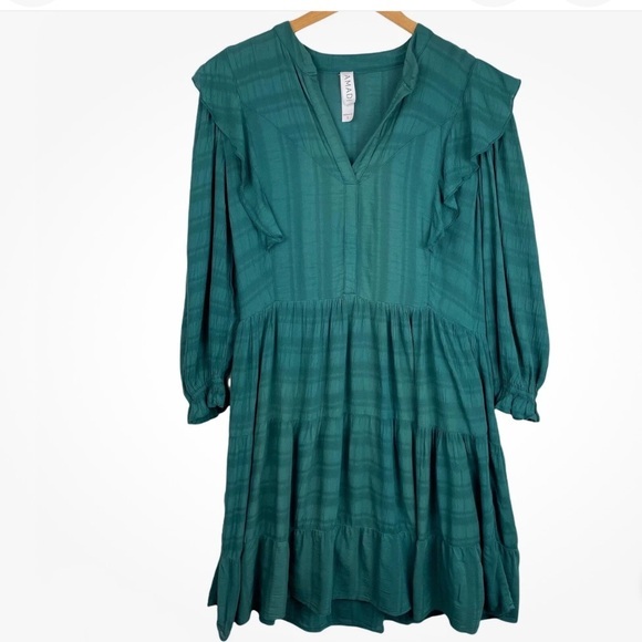Anthropologie Dresses & Skirts - Anthropologie Amadi Rossi embossed ruffle shift dress